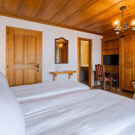 Hotel La Fleur De Lys Gruyeres Zewnętrze zdjęcie